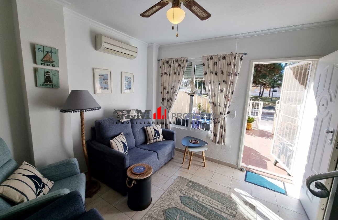 Resale - Apartment - Los Alcázares - Albatros