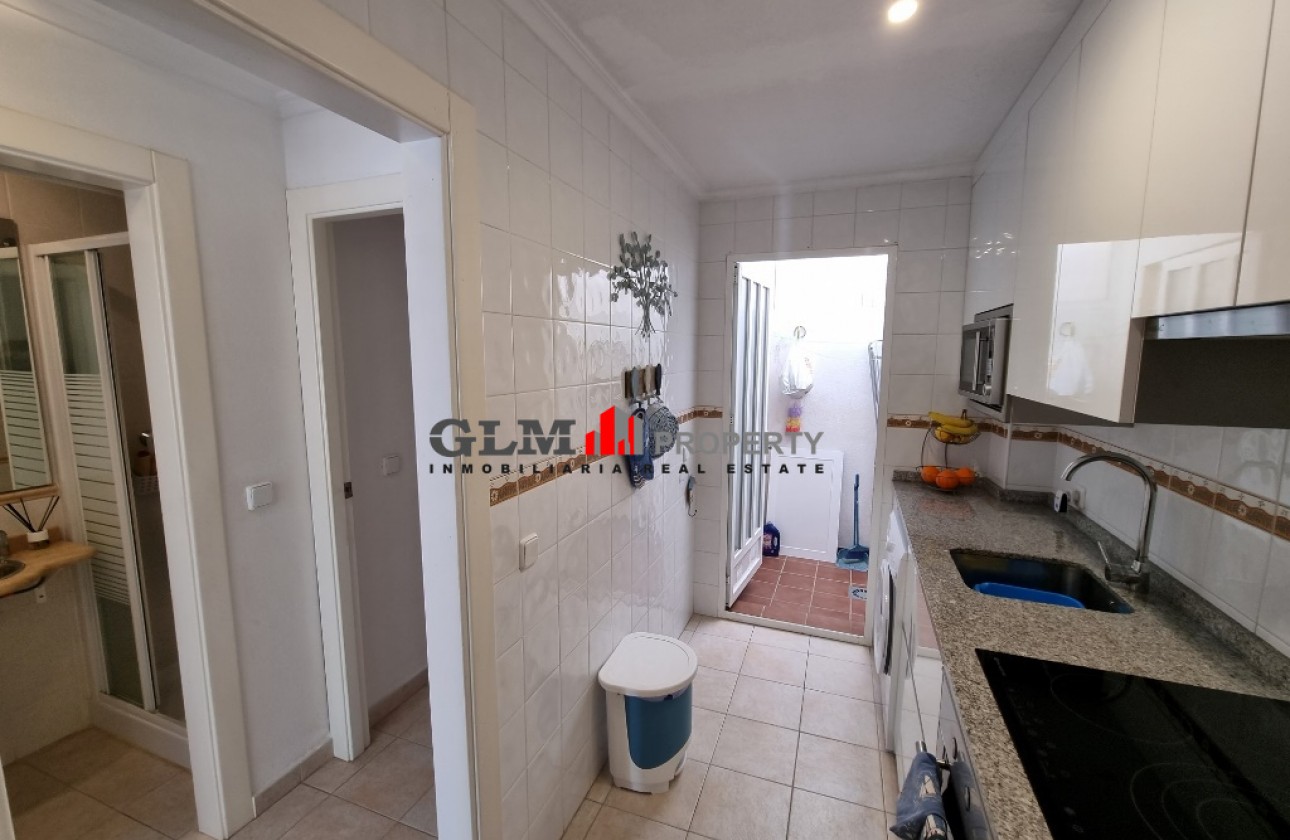 Resale - Apartment - Los Alcázares - Albatros