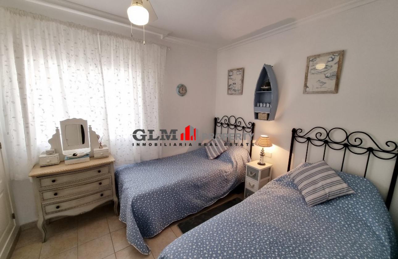 Resale - Apartment - Los Alcázares - Albatros