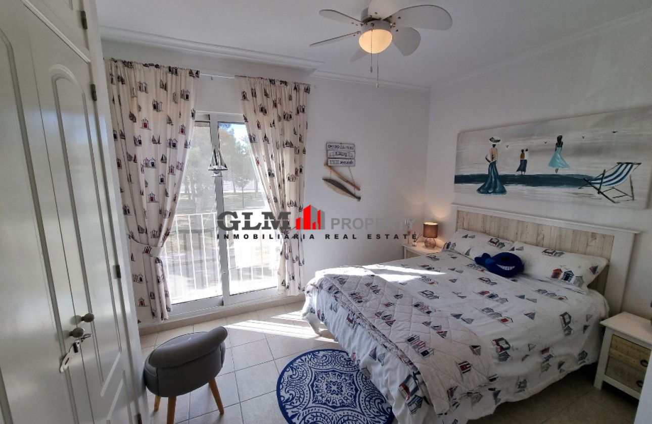 Resale - Apartment - Los Alcázares - Albatros