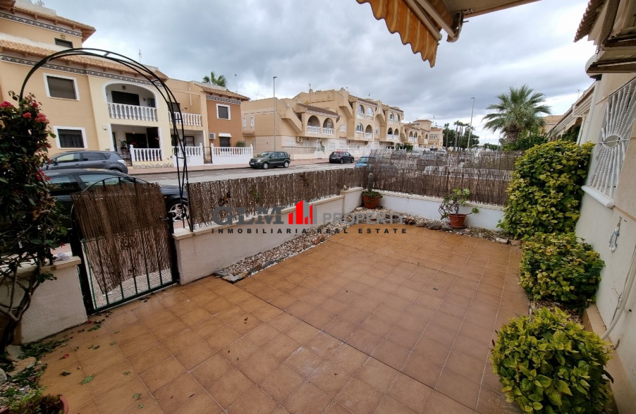 Resale - Apartment - Los Alcázares - El Divino