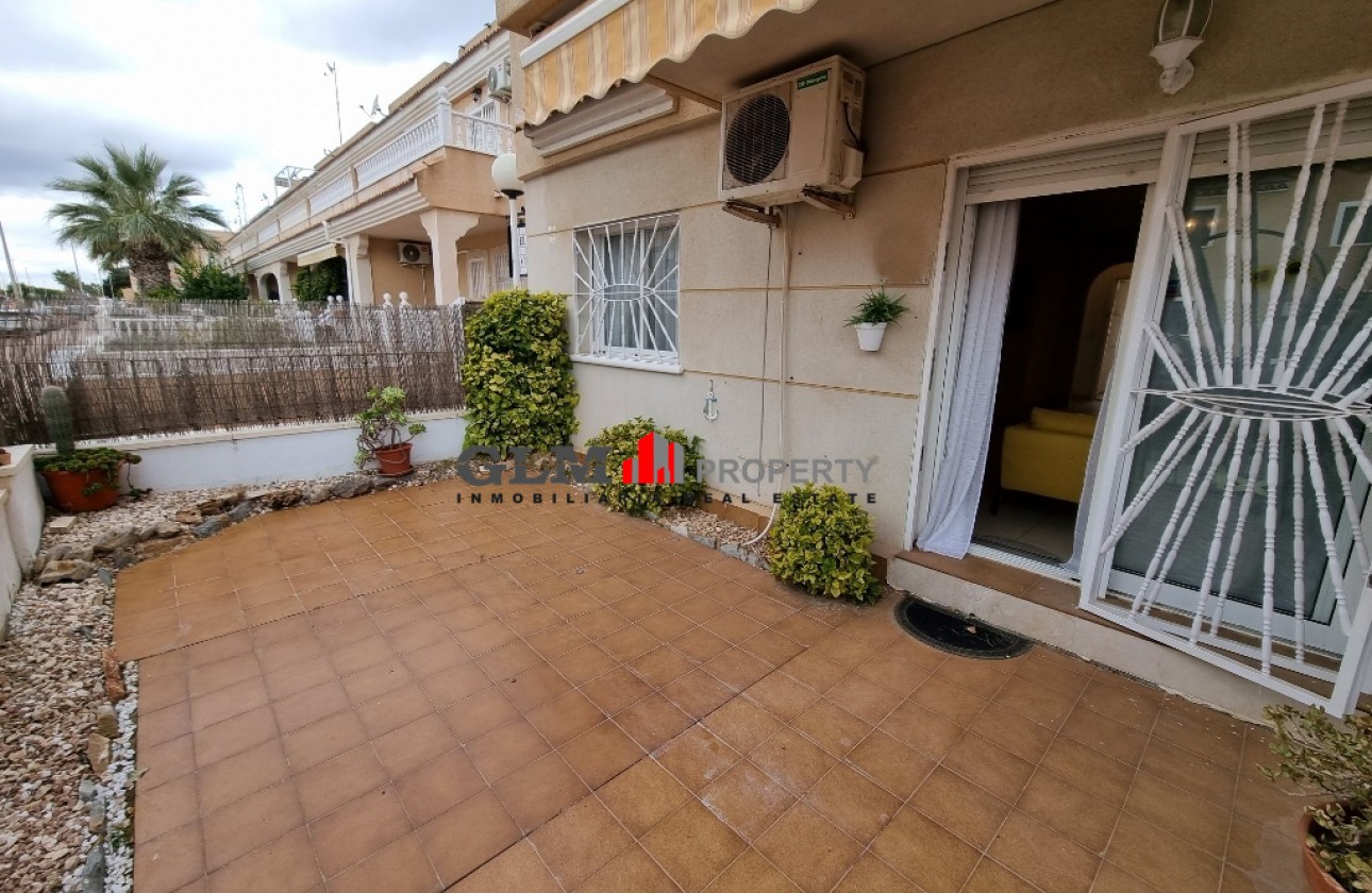 Resale - Apartment - Los Alcázares - El Divino