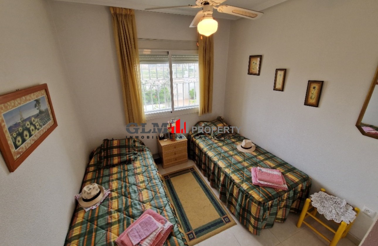 Återförsäljning -  - Los Alcázares - Abril