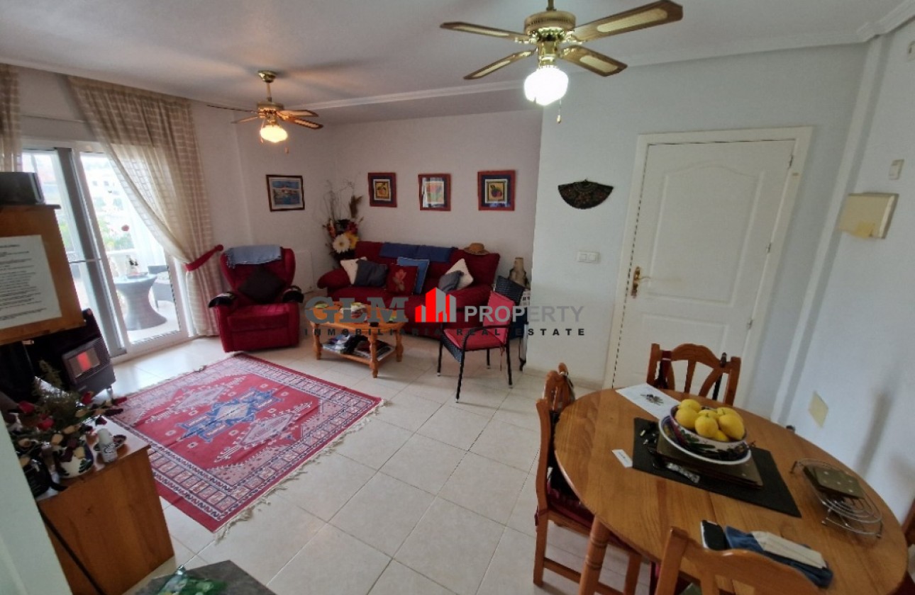 Återförsäljning -  - Los Alcázares - Abril