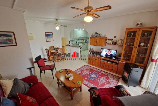 Återförsäljning -  - Los Alcázares - Abril