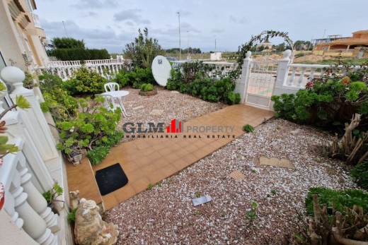 Återförsäljning -  - Los Alcázares - Abril