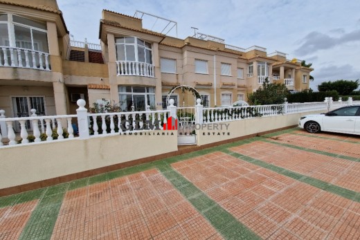 Återförsäljning -  - Los Alcázares - Abril