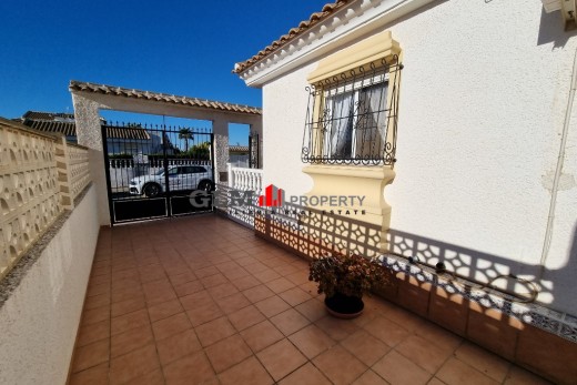 Återförsäljning -  - LOS NAREJOS - Oasis