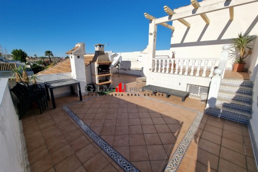 Återförsäljning -  - LOS NAREJOS - Oasis