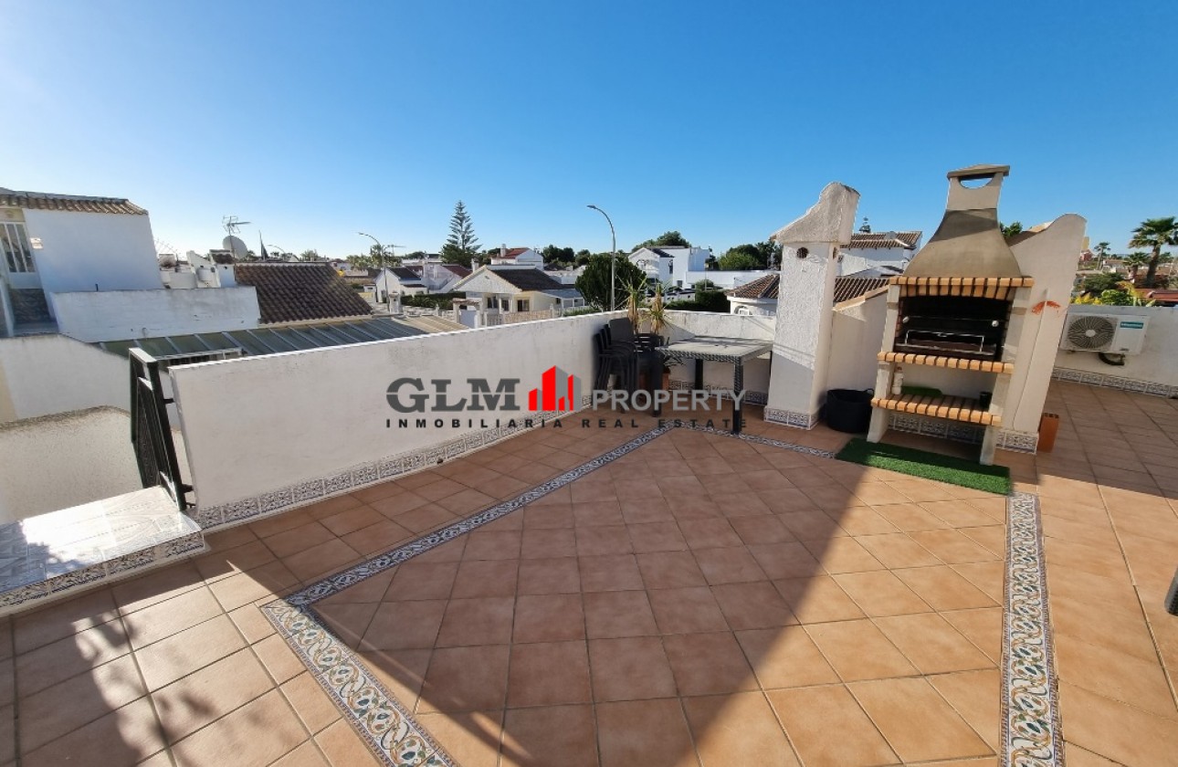 Återförsäljning -  - LOS NAREJOS - Oasis