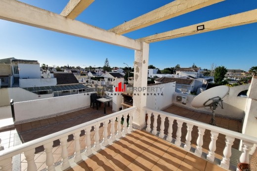 Återförsäljning -  - LOS NAREJOS - Oasis