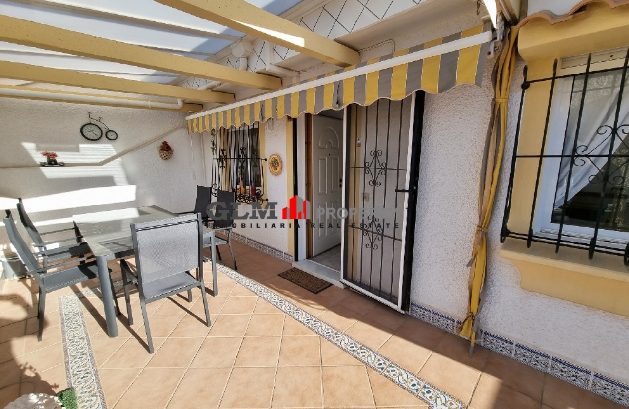 Återförsäljning -  - LOS NAREJOS - Oasis