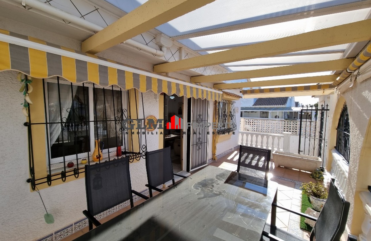 Återförsäljning -  - LOS NAREJOS - Oasis