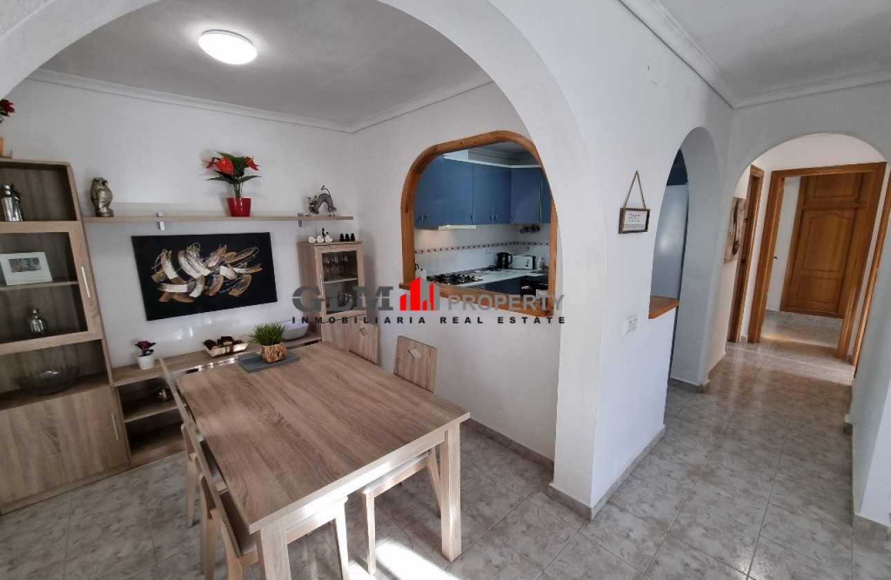 Återförsäljning -  - LOS NAREJOS - Oasis