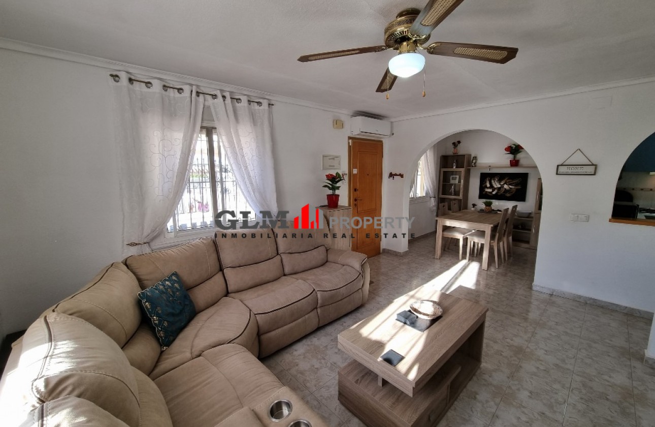 Återförsäljning -  - LOS NAREJOS - Oasis