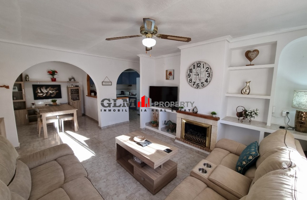 Återförsäljning -  - LOS NAREJOS - Oasis