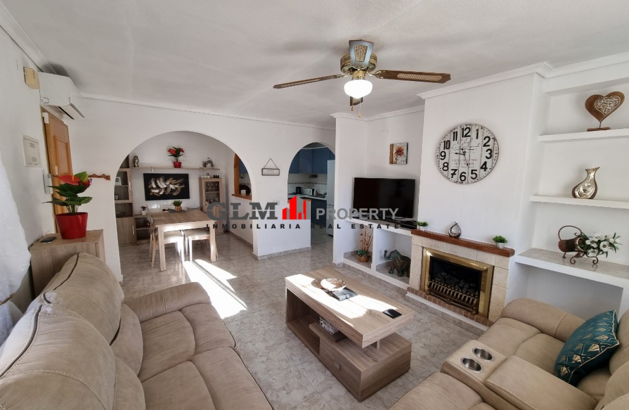 Återförsäljning -  - LOS NAREJOS - Oasis