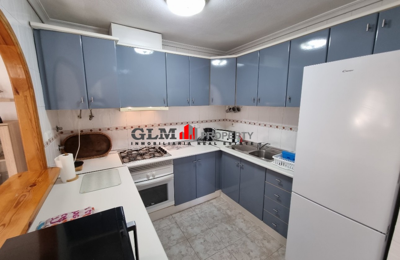 Återförsäljning -  - LOS NAREJOS - Oasis