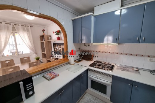 Återförsäljning -  - LOS NAREJOS - Oasis