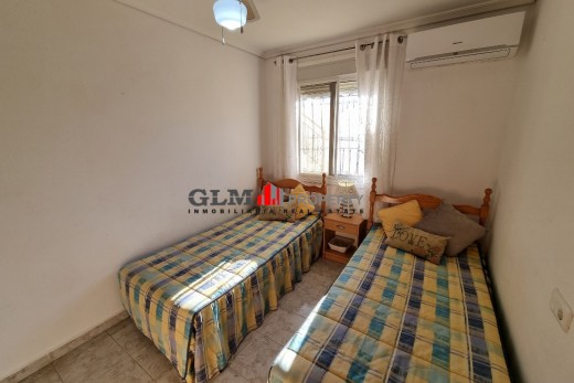 Återförsäljning -  - LOS NAREJOS - Oasis