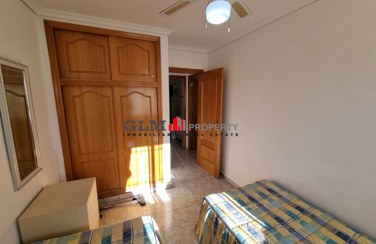 Återförsäljning -  - LOS NAREJOS - Oasis