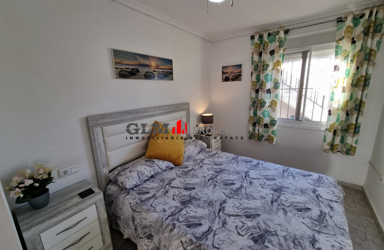 Återförsäljning -  - LOS NAREJOS - Oasis