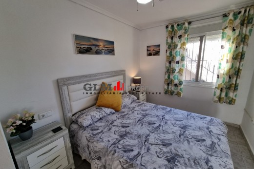 Återförsäljning -  - LOS NAREJOS - Oasis