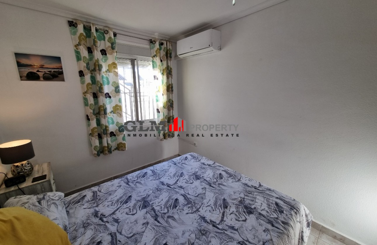 Återförsäljning -  - LOS NAREJOS - Oasis