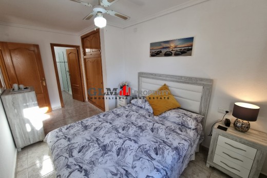 Återförsäljning -  - LOS NAREJOS - Oasis