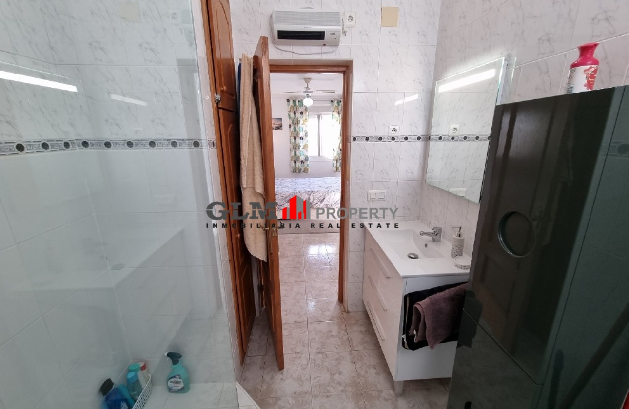 Återförsäljning -  - LOS NAREJOS - Oasis