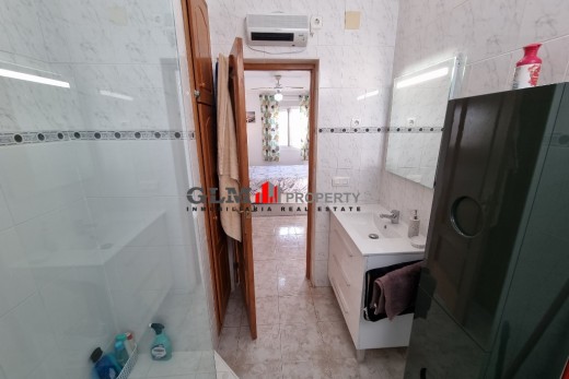 Återförsäljning -  - LOS NAREJOS - Oasis