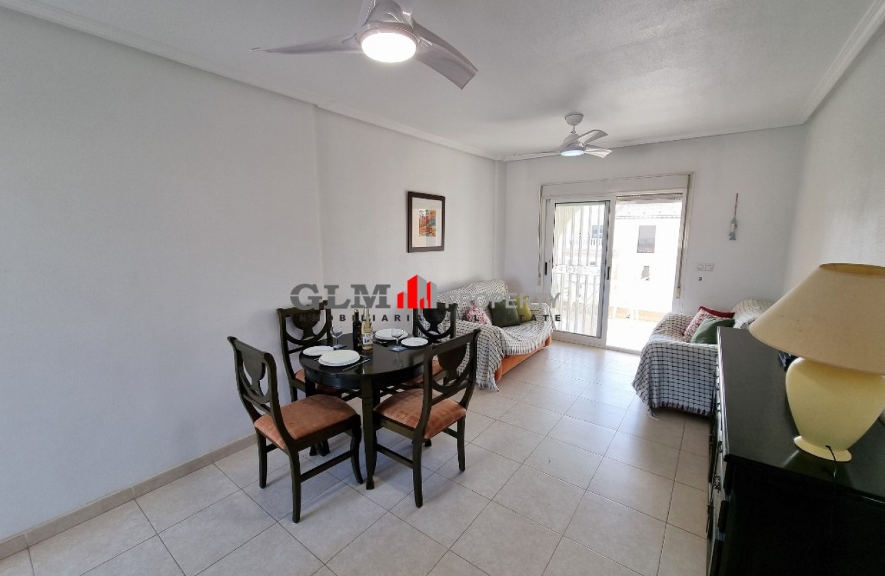 Resale - Apartment - Los Alcázares - El Divino