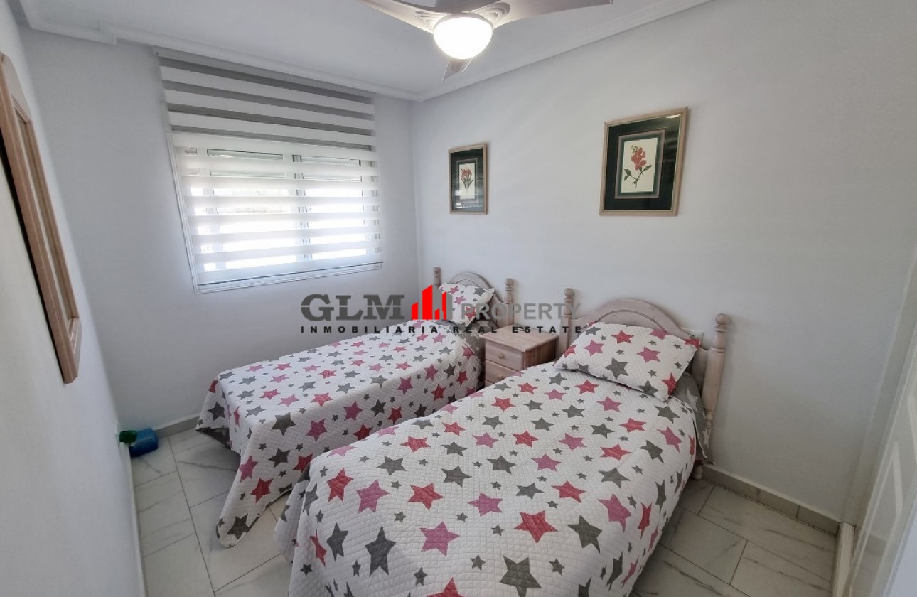 Resale - Apartment - Los Alcázares - Puerto Marina
