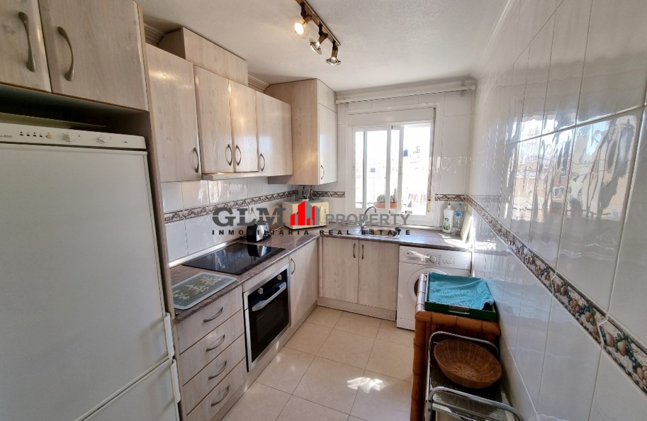 Resale - Apartment - Los Alcázares - El Divino