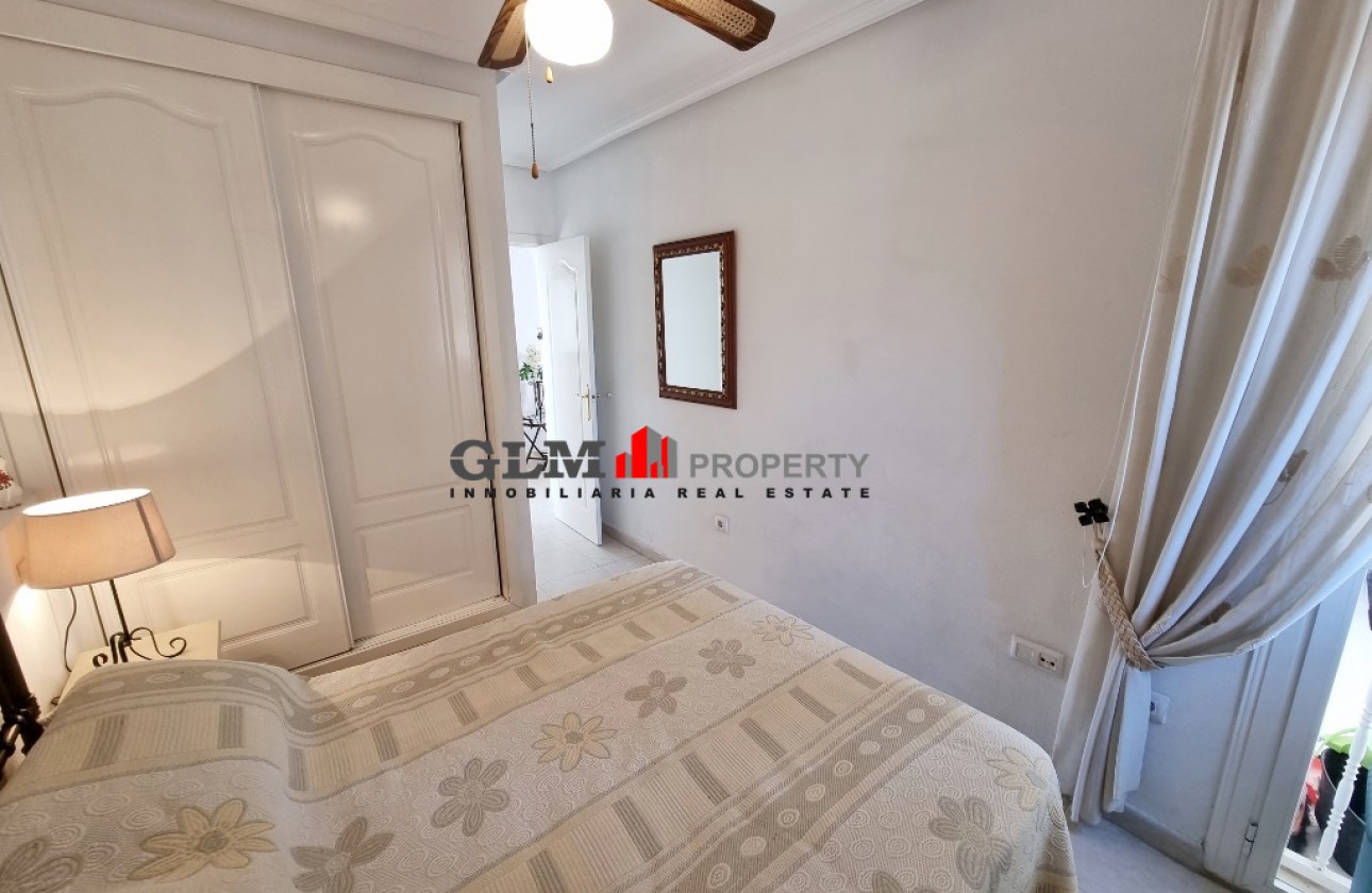 Resale - Apartment - Los Alcázares - El Divino