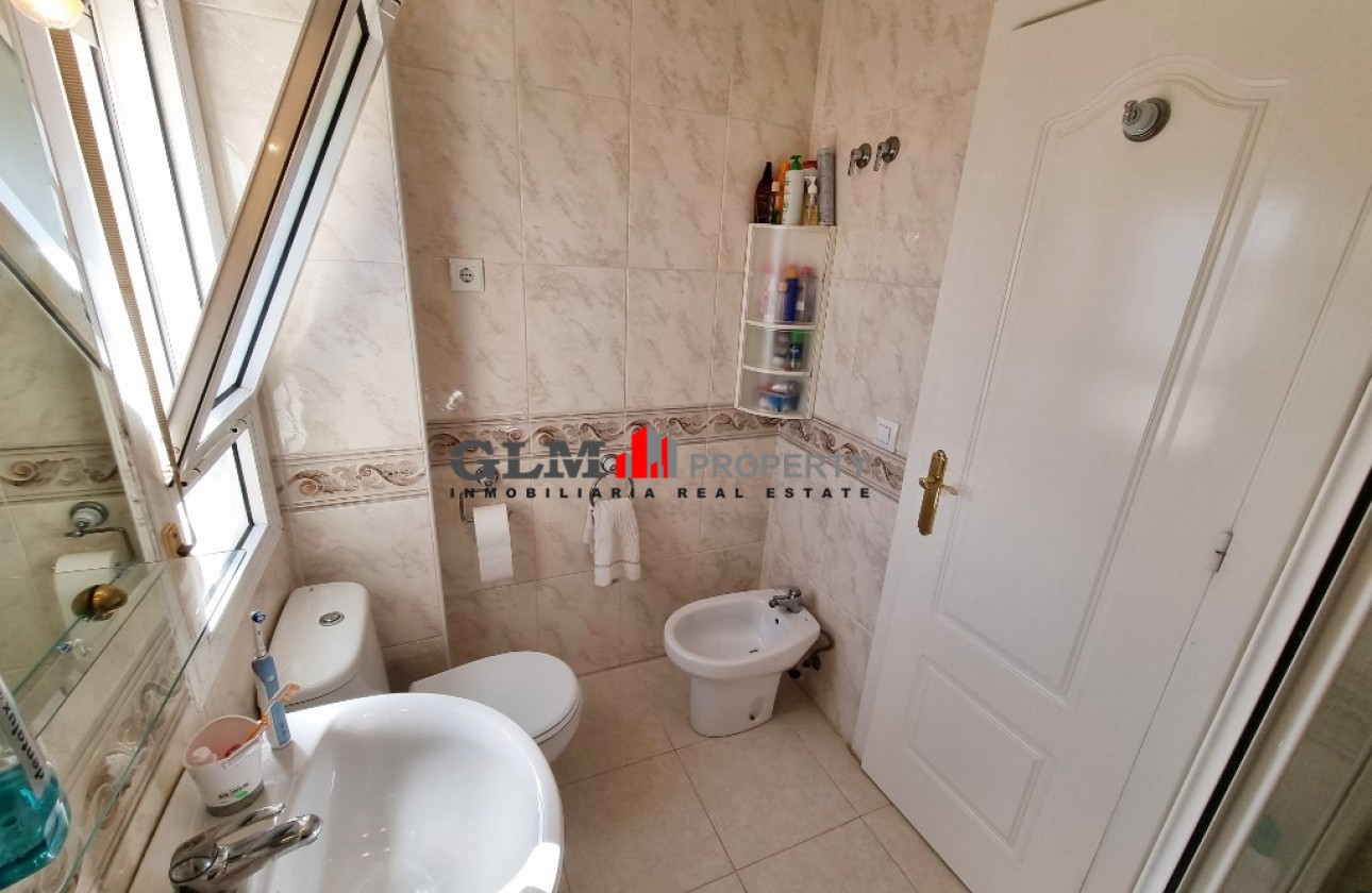 Resale - Apartment - Los Alcázares - El Divino