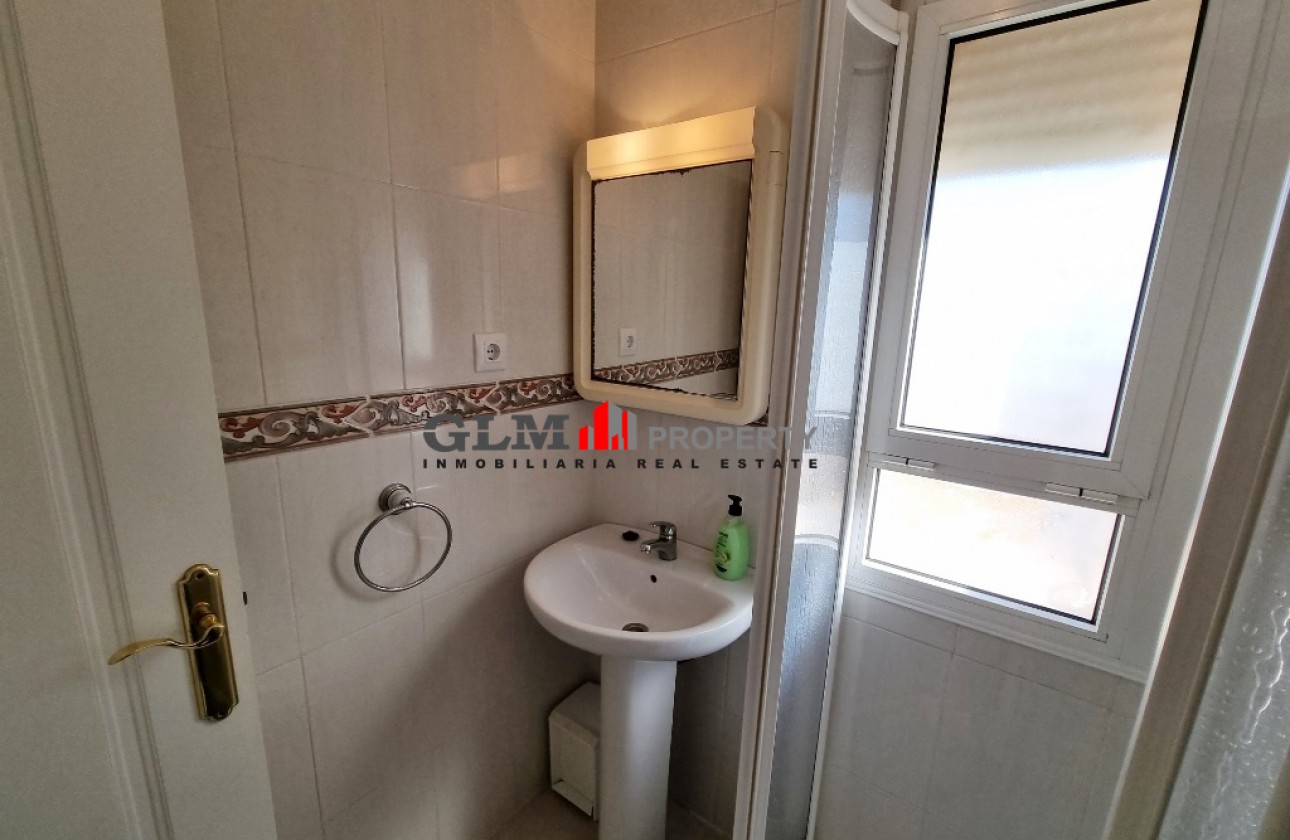 Resale - Apartment - Los Alcázares - El Divino