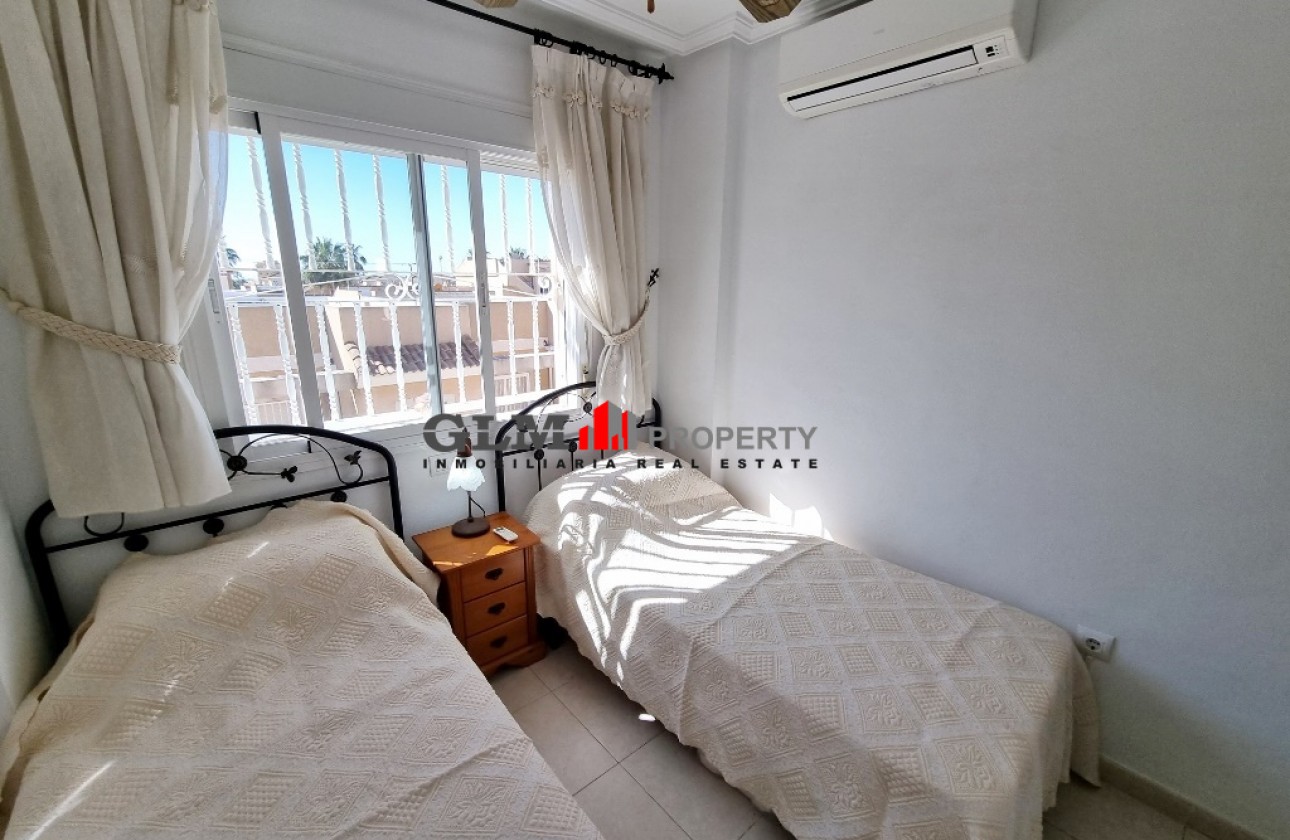 Resale - Apartment - Los Alcázares - El Divino