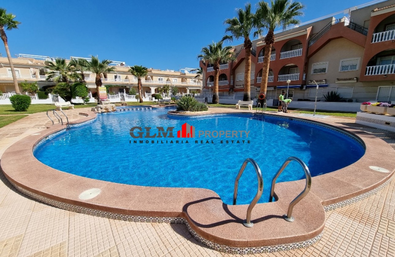 Resale - Apartment - Los Alcázares - El Divino