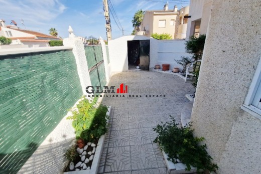 Resale - Apartment - LOS NAREJOS - Oasis