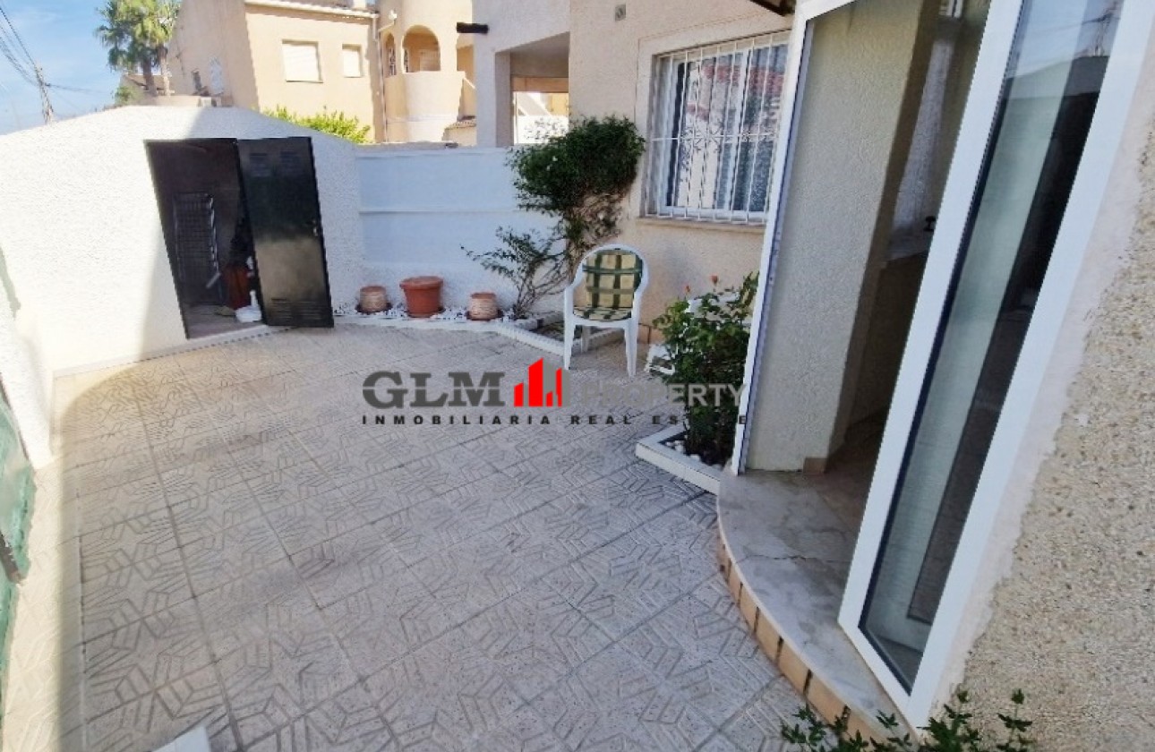 Resale - Apartment - LOS NAREJOS - Oasis