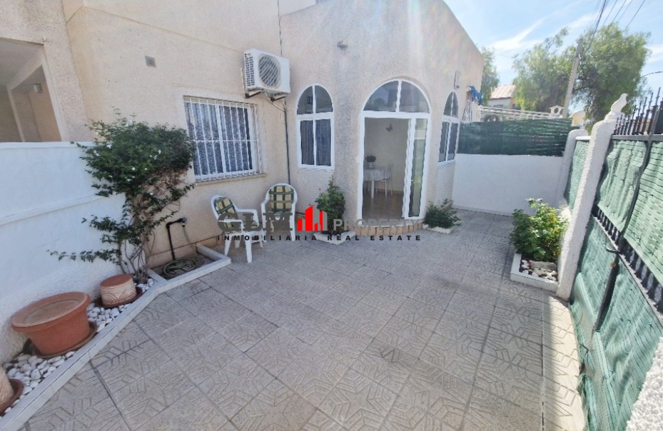 Resale - Apartment - LOS NAREJOS - Oasis