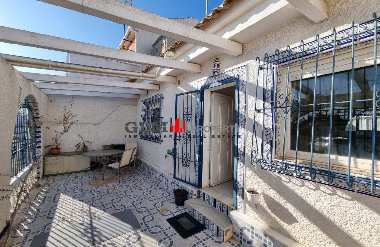 Resale - Apartment - LOS NAREJOS - Oasis