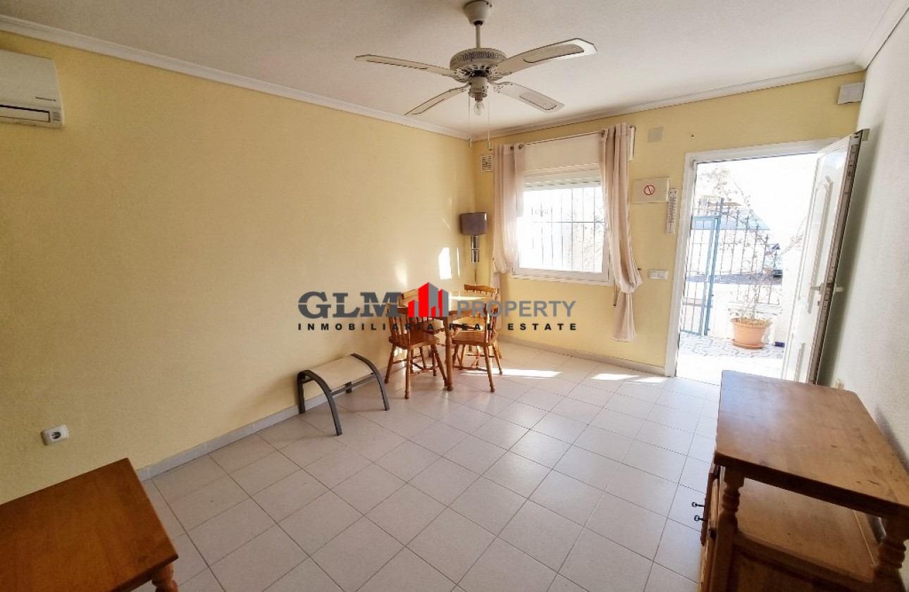 Resale - Apartment - LOS NAREJOS - Oasis