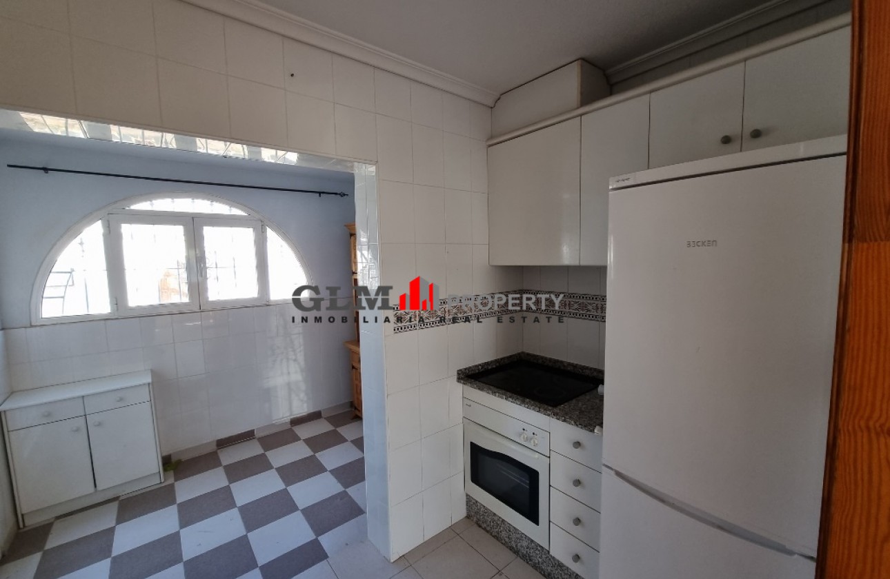 Resale - Apartment - LOS NAREJOS - Oasis