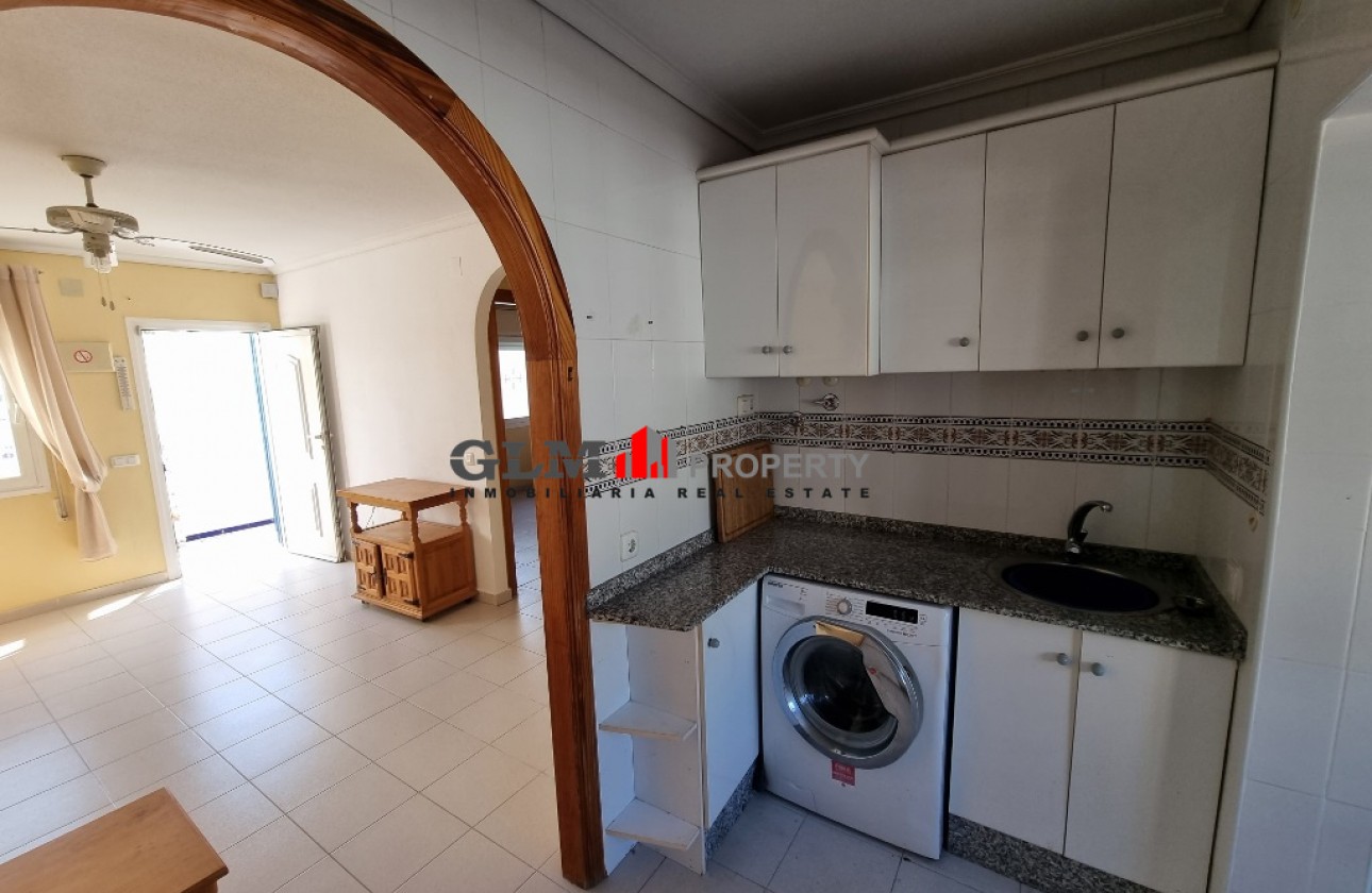 Resale - Apartment - LOS NAREJOS - Oasis