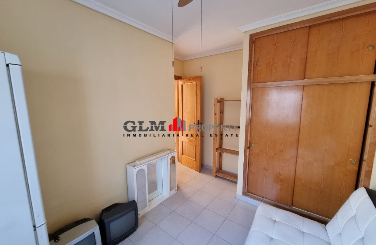 Resale - Apartment - LOS NAREJOS - Oasis