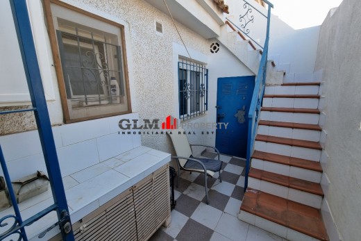 Resale - Apartment - LOS NAREJOS - Oasis