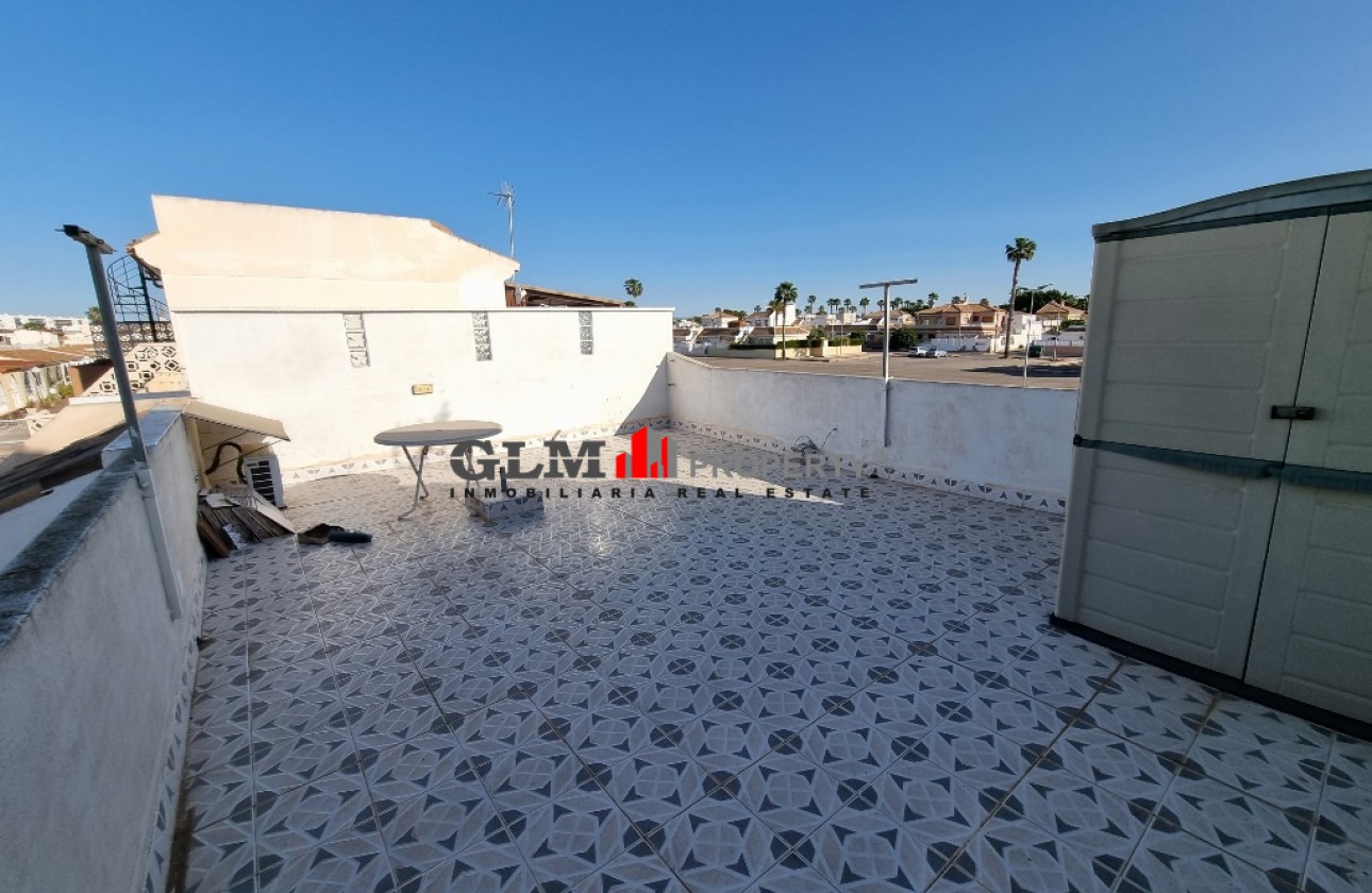 Resale - Apartment - LOS NAREJOS - Oasis