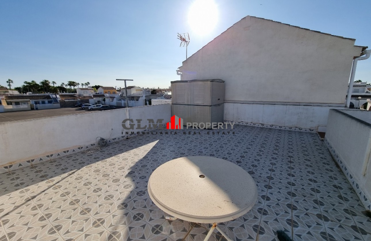 Resale - Apartment - LOS NAREJOS - Oasis